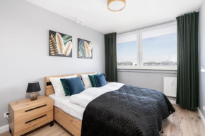 Stylish Apartment near Wroclavia for 4 Guests by Noclegi Renters